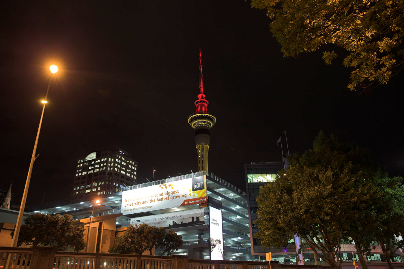 Sky Tower Building Facade Outdoor LED Architectural Lighting