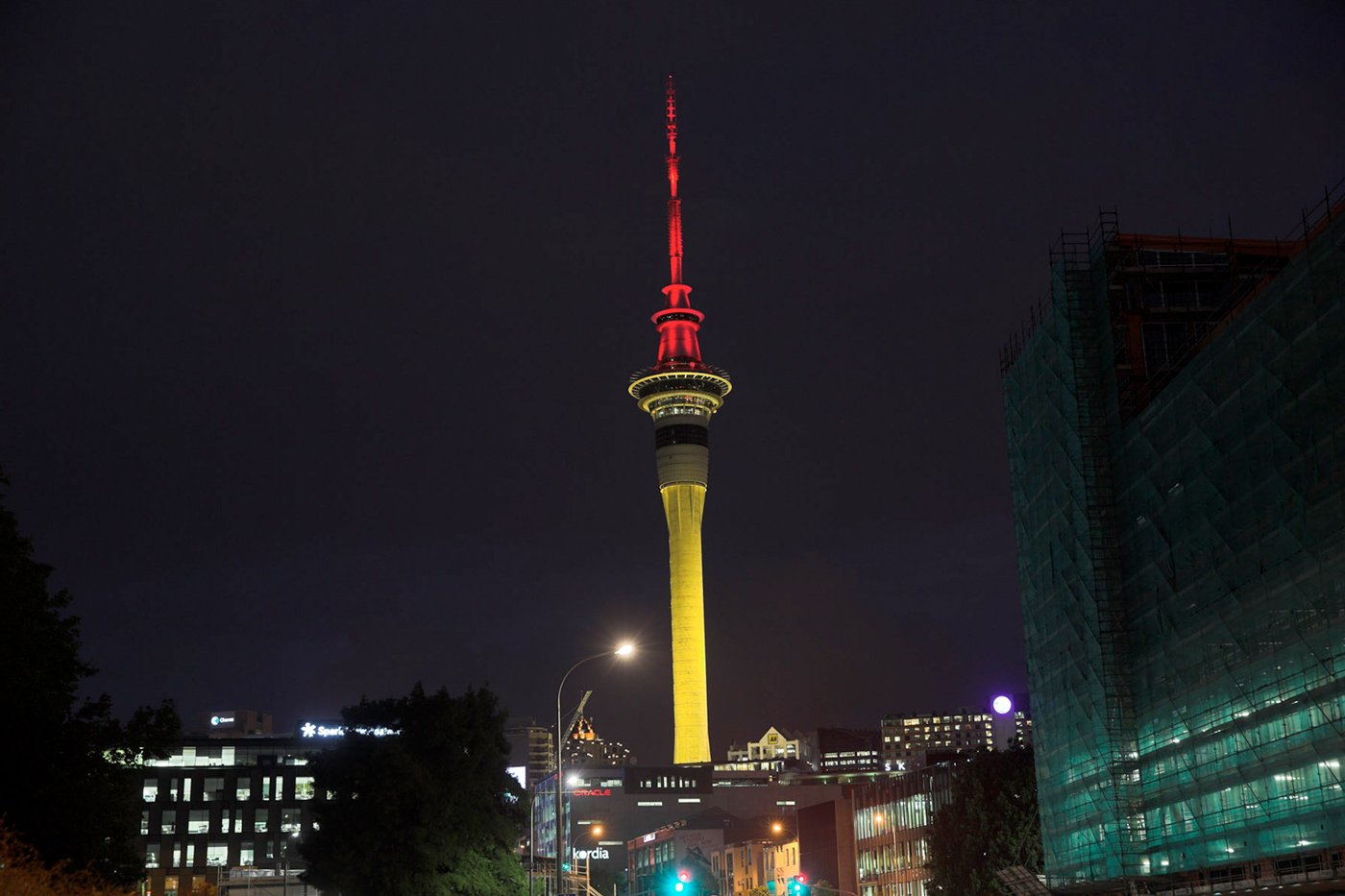Sky Tower Building Facade Outdoor LED Architectural Lighting